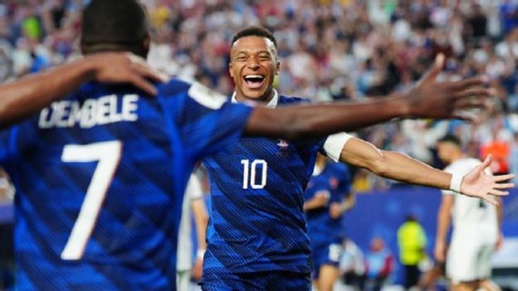 PARAGUAY CAY&Oacute; DE PIE: resisti&oacute; con orgullo, pero Mbapp&eacute; meti&oacute; a Francia en cuartos del Mundial
