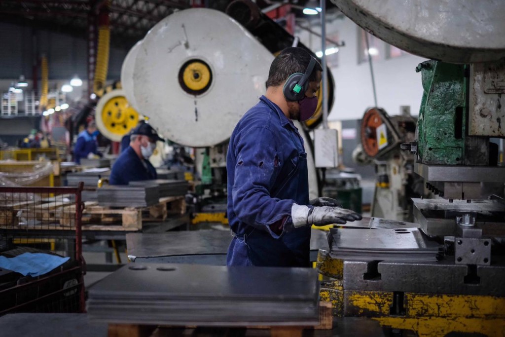 PYMES MANUFACTURERAS AL L&Iacute;MITE: advierten que ya no tienen margen para resistir la recesi&oacute;n