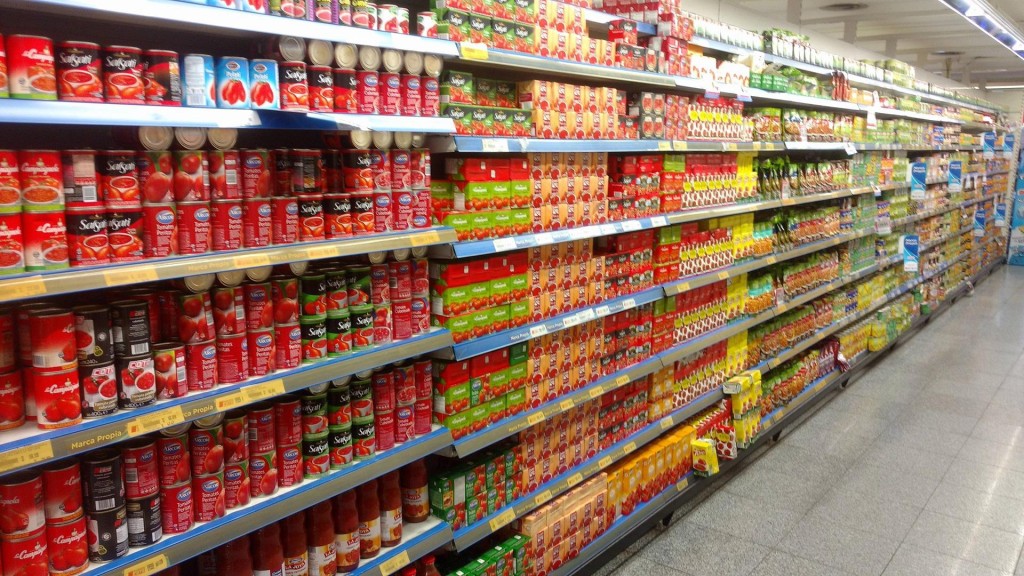 LA INFLACI&Oacute;N QUE MILEI FESTEJA: baj&oacute; a 1,9 por ciento, pero la pobreza ya exige m&aacute;s de 1,5 millones de pesos