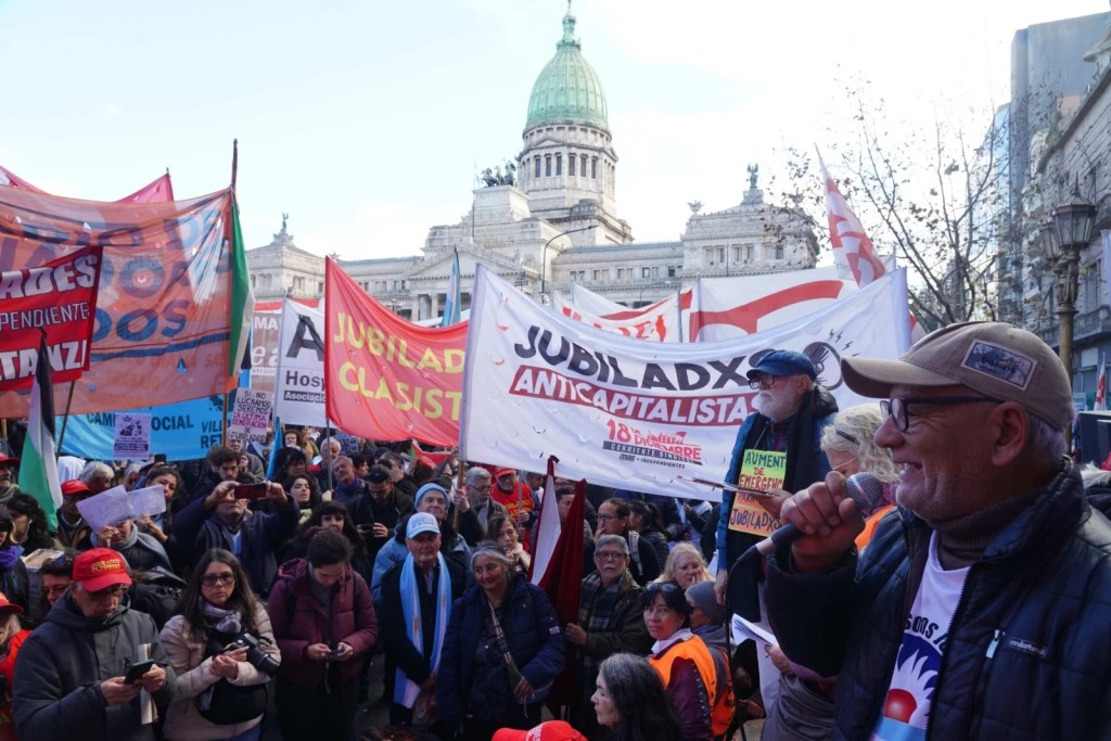 VUELVEN LAS PROTESTAS: la CGT sali&oacute; a la calle y lanz&oacute; una nueva etapa de movilizaciones contra el ajuste de Milei