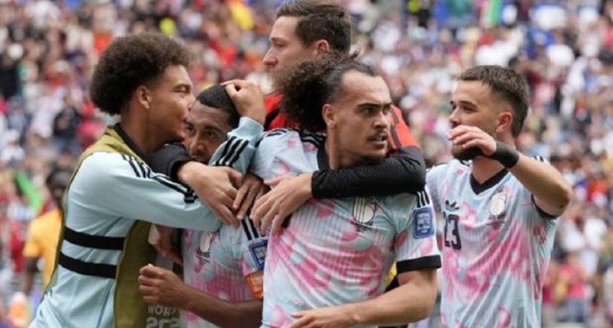 B&Eacute;LGICA RESUCIT&Oacute; EN SEATTLE: perd&iacute;a 2 a 0, le dio vuelta un partidazo a Senegal y sigue en el Mundial