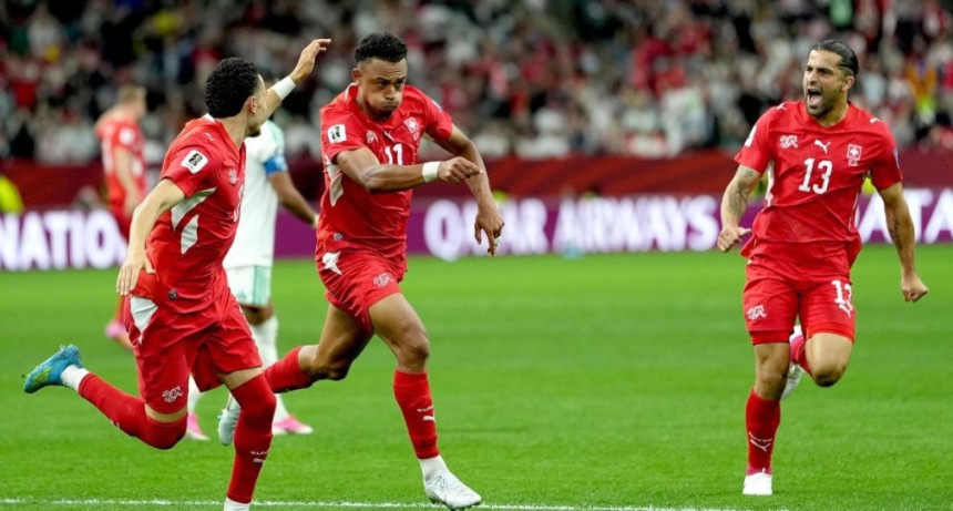 SUIZA PEG&Oacute; EN LOS MOMENTOS JUSTOS: elimin&oacute; a Argelia y avanz&oacute; en el Mundial