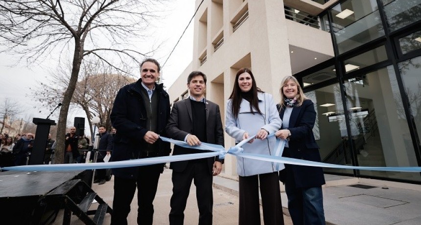 KICILLOF VOLVI&Oacute; A CRUZAR A MILEI: inaugur&oacute; obras en Pellegrini y defendi&oacute; el rol del Estado