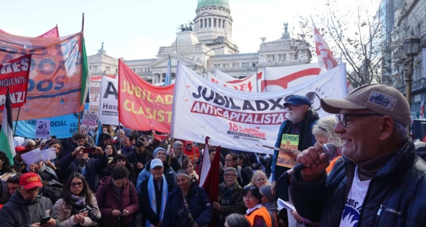 VUELVEN LAS PROTESTAS: la CGT sali&oacute; a la calle y lanz&oacute; una nueva etapa de movilizaciones contra el ajuste de Milei