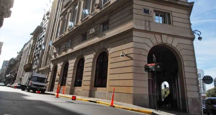POL&Eacute;MICA POR LOS FONDOS: la SIDE ampli&oacute; su presupuesto y ya ejecut&oacute; casi $10 mil millones en gastos reservados