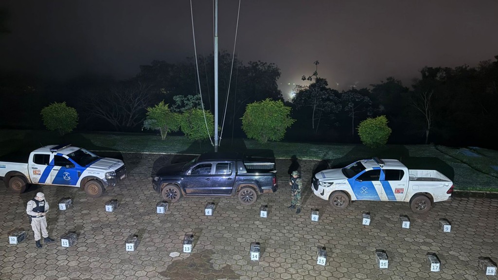 Prefectura desbarató un cargamento millonario de marihuana en Misiones