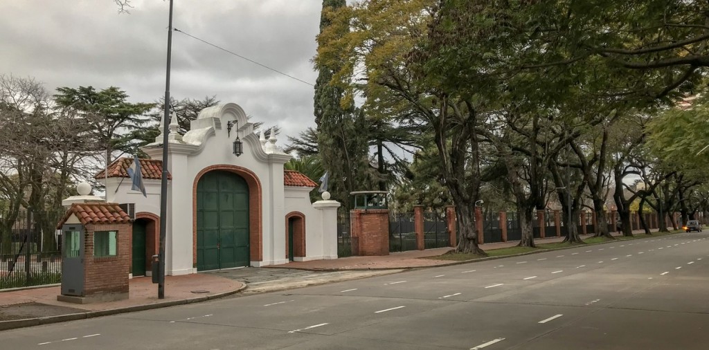 Milei busca blindarse en Olivos y asegurar el rechazo a leyes de jubilaciones y discapacidad