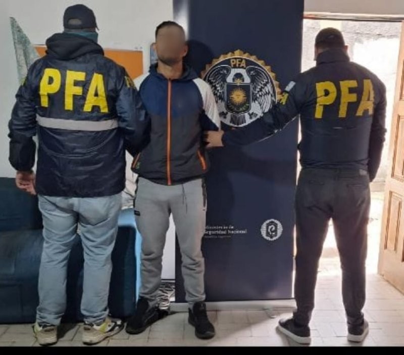 Cae la banda de “Boli” y “Tiki”: salideras violentas y narcotráfico en el radar de la Policía Federal