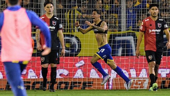 ¡Di María hace historia y Central arrasa en el clásico rosarino!