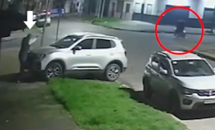 DRAM&Aacute;TICO TIROTEO EN LA MATANZA: un polic&iacute;a retirado frustr&oacute; un asalto a la salida de una iglesia e hiri&oacute; a un delincuente