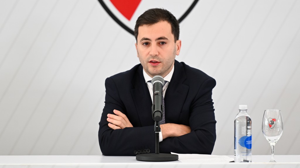 &iexcl;DI CARLO ESTALL&Oacute;! River apunt&oacute; contra los &aacute;rbitros y lanz&oacute; una advertencia que sacudi&oacute; al f&uacute;tbol argentino