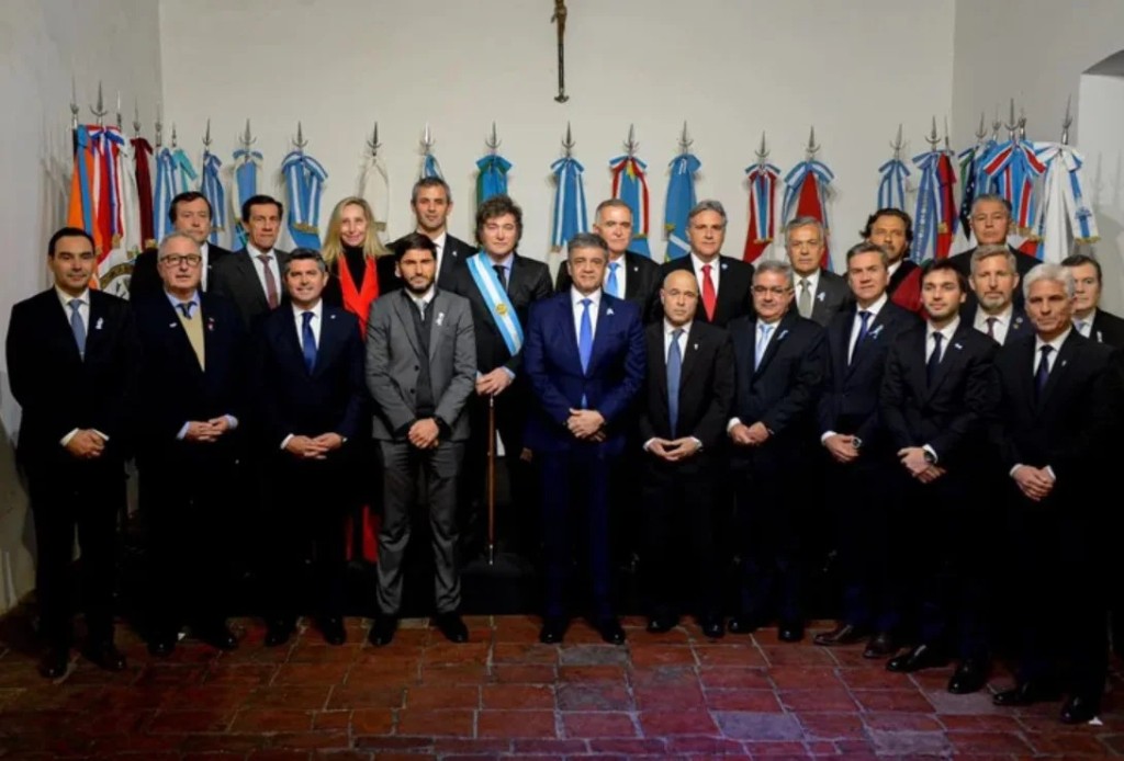 &iexcl;ESC&Aacute;NDALO POR LOS FONDOS VIALES! Denuncian que el Gobierno habr&iacute;a usado dinero para rutas a cambio de votos