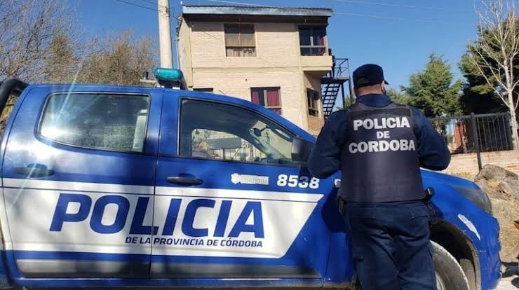 FALSO ALLANAMIENTO Y MILLONARIO BOT&Iacute;N: dos polic&iacute;as fueron detenidos por un robo de m&aacute;s de $30 millones en C&oacute;rdoba