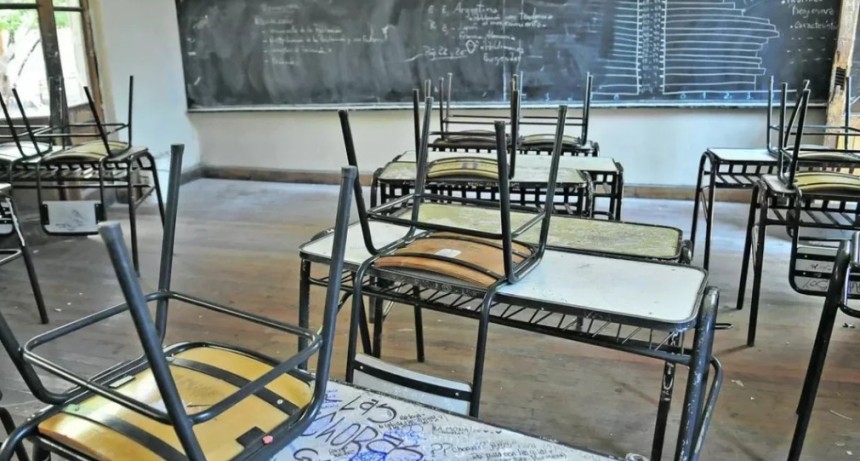 PARO EDUCATIVO NACIONAL: docentes de todo el pa&iacute;s desaf&iacute;an al Gobierno y rechazan la reforma impulsada por Milei