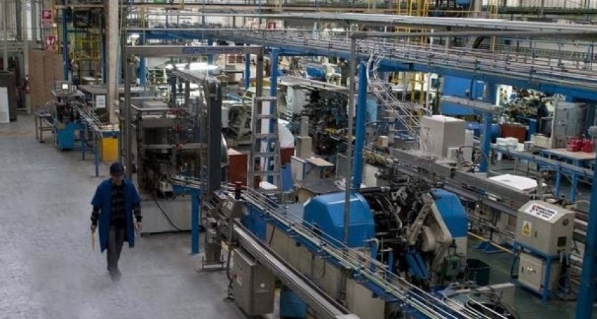 MILEI DEJA UNA FACTURA LABORAL PESADA: el informe que revela la p&eacute;rdida de 337 mil empleos formales