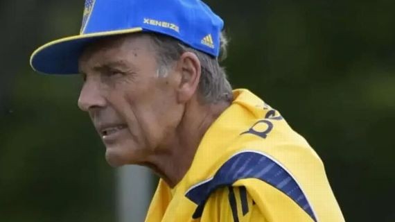 Russo volvió a dirigir tras su internación y sueña con estar en el banco ante Central