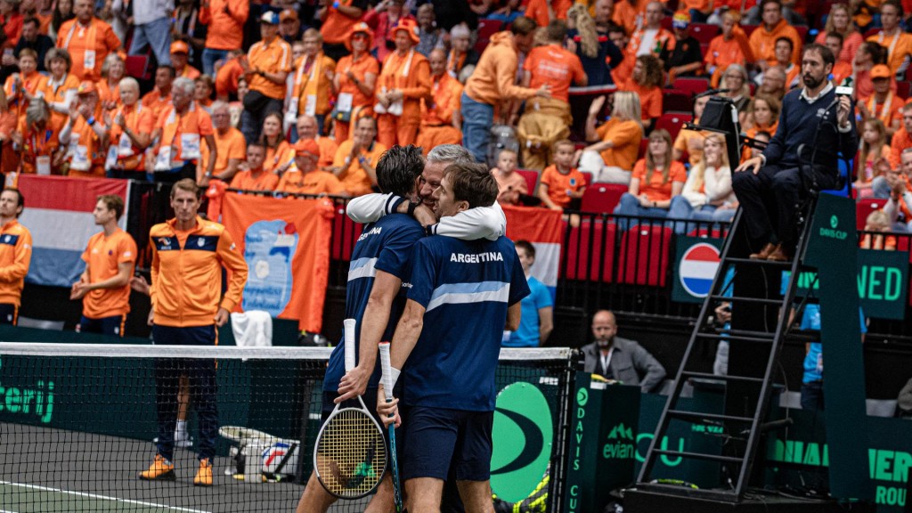 Histórico triunfo: Argentina elimina a Países Bajos y jugará el Final 8 de la Copa Davis