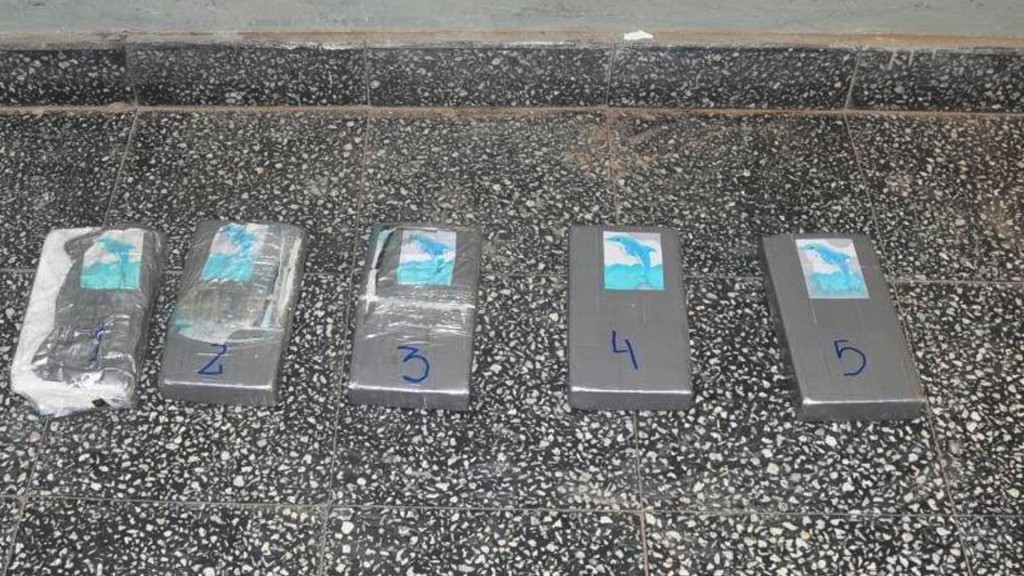 Impactante doble golpe en Salta: madre e hija detenidas con cocaína contrabando en el Río Bermejo