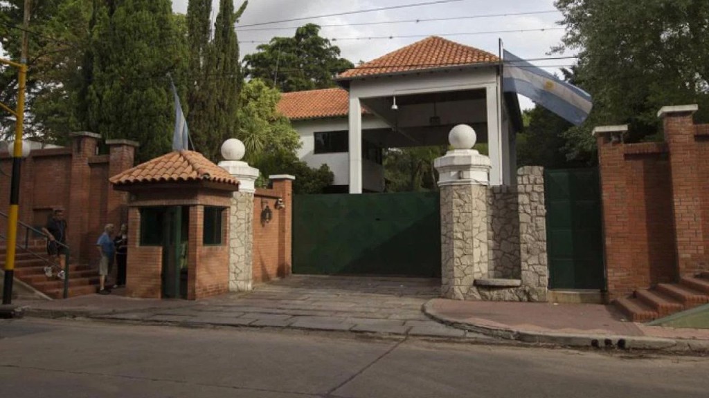 &iexcl;ESC&Aacute;NDALO EN OLIVOS! Renunci&oacute; una funcionaria cercana a Karina Milei tras una denuncia por compras y catering