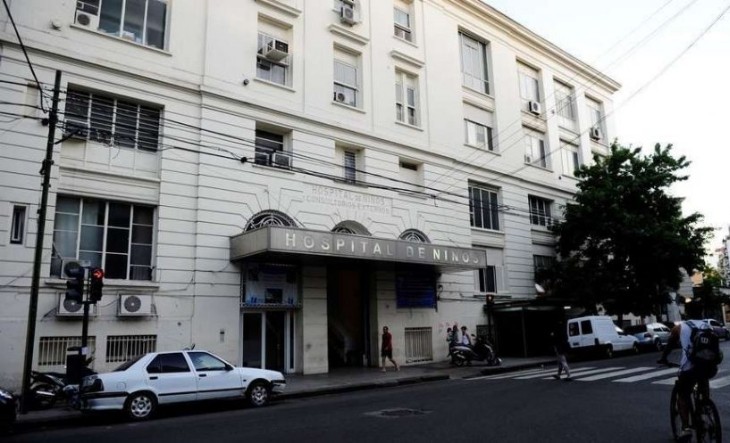&iexcl;RECLAMO EN EL HOSPITAL GUTI&Eacute;RREZ! Residentes marcharon por una recomposici&oacute;n salarial