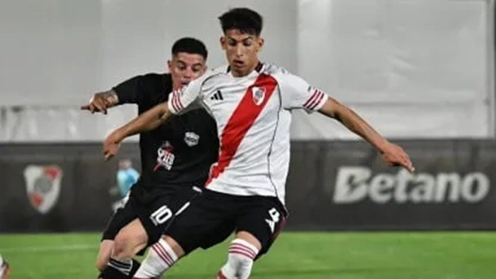 &iexcl;RIVER DEFINE CINCO FUTUROS! Los juveniles de Reserva que buscan nuevo club