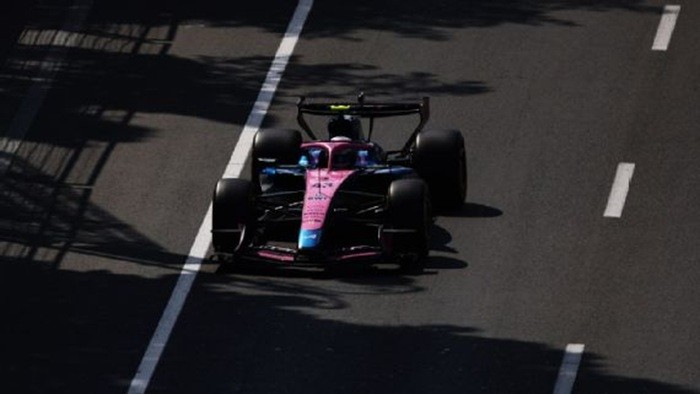 &iexcl;COLAPINTO SE METI&Oacute; EN Q3! Largar&aacute; noveno en Bak&uacute; y va por los puntos