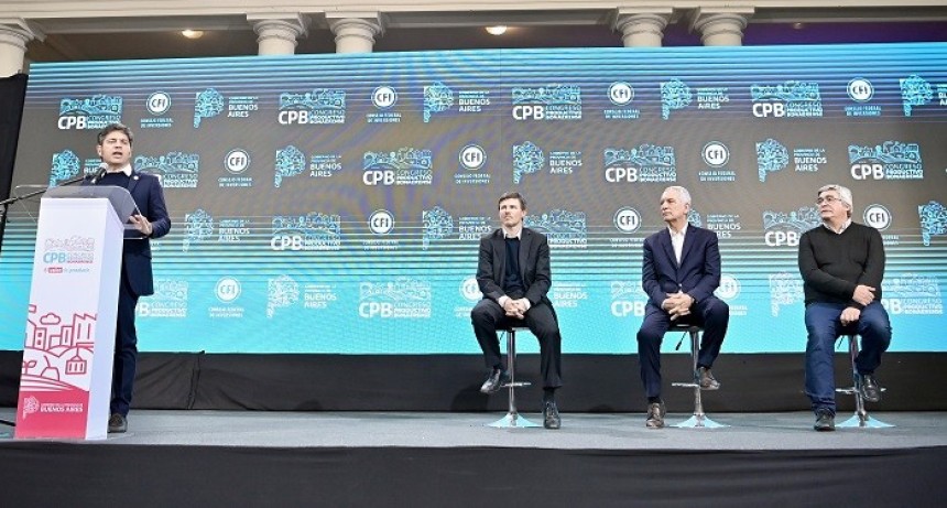 KICILLOF CONTRA MILEI: &ldquo;Quieren un pa&iacute;s dependiente, primarizado y precarizado&rdquo;