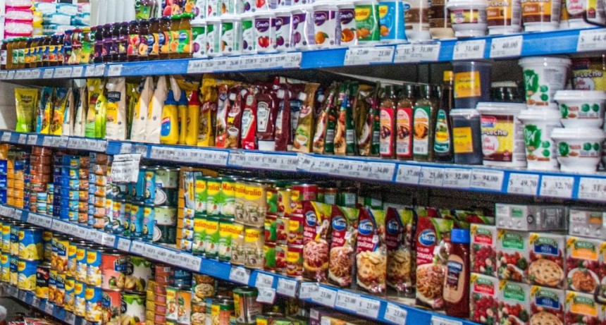 LA INFLACI&Oacute;N BAJ&Oacute;, PERO MILEI NO CUMPLI&Oacute;: fue de 1,7% en agosto y qued&oacute; lejos de su promesa