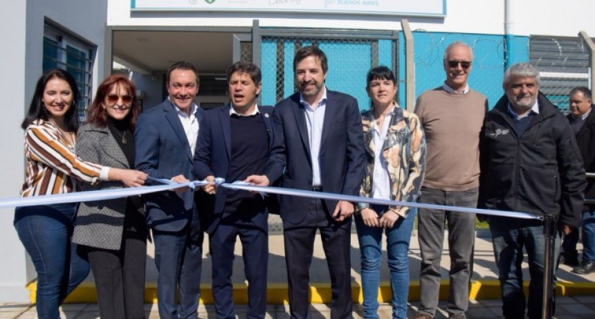 &iexcl;NUEVO CENTRO DE SALUD EN VARELA! Kicillof inaugur&oacute; un CAPS y entreg&oacute; dos ambulancias