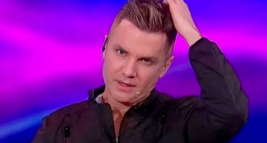 &iexcl;ESC&Aacute;NDALO DETR&Aacute;S DE GRAN HERMANO! Aseguran que Santiago del Moro y un productor terminaron enfrentados