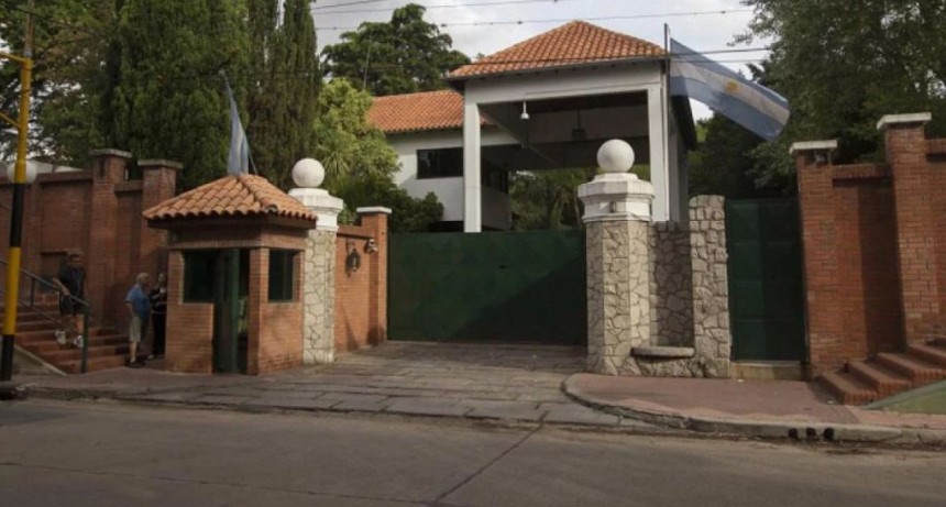 &iexcl;ESC&Aacute;NDALO EN OLIVOS! Renunci&oacute; una funcionaria cercana a Karina Milei tras una denuncia por compras y catering