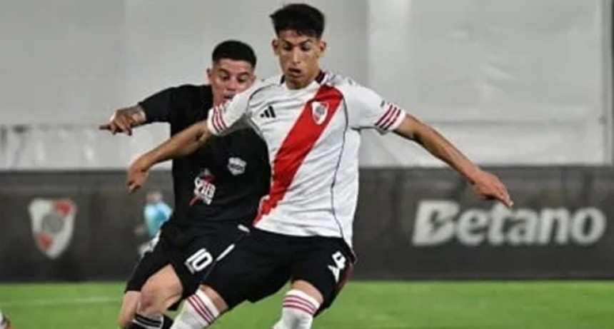 &iexcl;RIVER DEFINE CINCO FUTUROS! Los juveniles de Reserva que buscan nuevo club