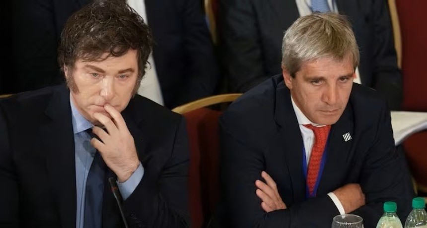 MILEI VIAJA A PAR&Iacute;S EN MEDIO DE LA TENSI&Oacute;N FINANCIERA: suben el Riesgo Pa&iacute;s y la presi&oacute;n cambiaria