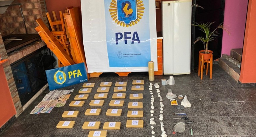 Desmantelan red de narcotr&aacute;fico que operaba desde la c&aacute;rcel de Devoto: seis detenidos y 30 kilos de drogas incautados