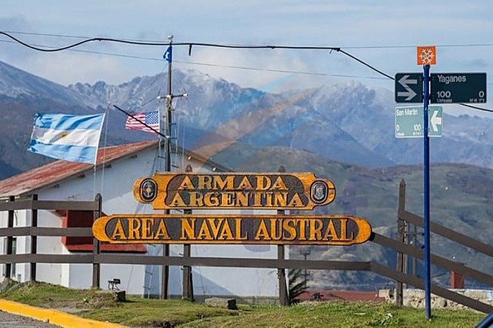 Cipayo por decreto: Milei autoriza tropas de EEUU en Ushuaia sin aval del Congreso