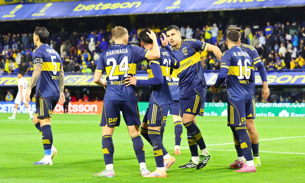 Boca aplastó a Newell’s con una goleada de película y se subió a la cima del Clausura