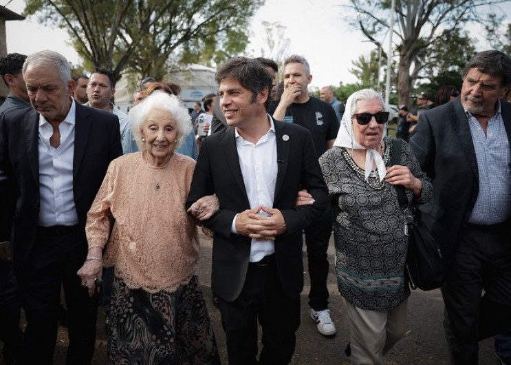 Kicillof reunió a más de 15 mil jóvenes en el cierre de “Futuro Memoria”