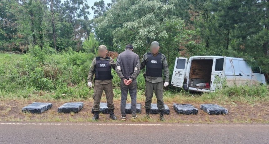 Misiones: Gendarmería incautó 187 kilos de marihuana y detuvo a un hombre tras una persecución