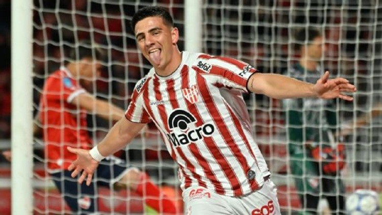 &iexcl;GOLEADA EN AVELLANEDA! Instituto aplast&oacute; a Independiente y qued&oacute; como &uacute;nico l&iacute;der