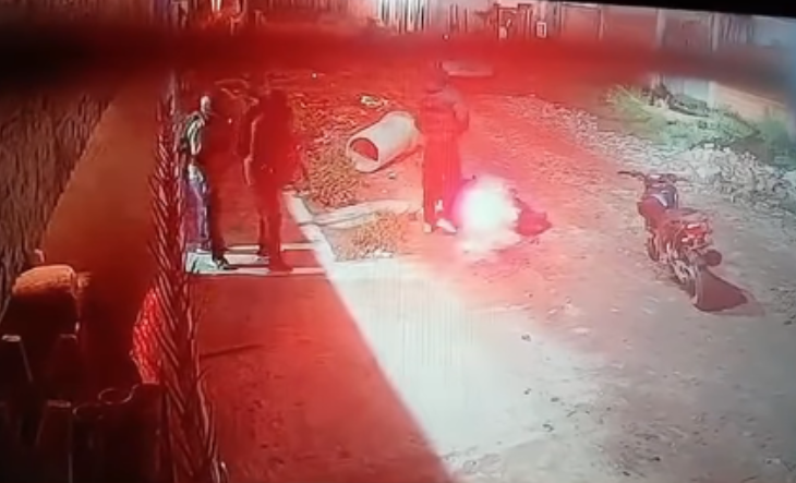 &iexcl;ATAQUE A SANGRE FR&Iacute;A! Mataron a un joven y dejaron a otros tres heridos cerca de un b&uacute;nker en Gonz&aacute;lez Cat&aacute;n