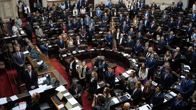 SEMANA CLAVE EN EL CONGRESO: Milei acelera por el Presupuesto 2027 y la ley sobre Malvinas