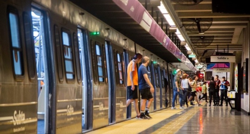 &iexcl;PARALIZACI&Oacute;N Y TENSI&Oacute;N! Liberaron a los delegados detenidos, pero los gremios advirtieron por nuevas medidas en el subte