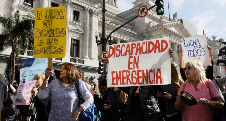 &iexcl;TENSI&Oacute;N EN EL CONGRESO! La Iglesia cruz&oacute; a los libertarios por el ajuste en discapacidad: &ldquo;No se puede tener bancarrota humana&rdquo;