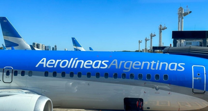 Privatización de Aerolíneas Argentinas: el Gobierno no consigue los votos y aumenta la presión gremial