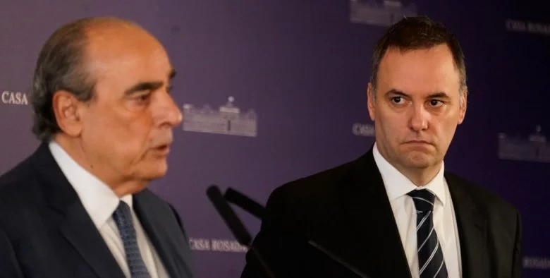 Renuncia sorpresa en la Casa Rosada: Francos se va y Adorni toma el control del Gabinete