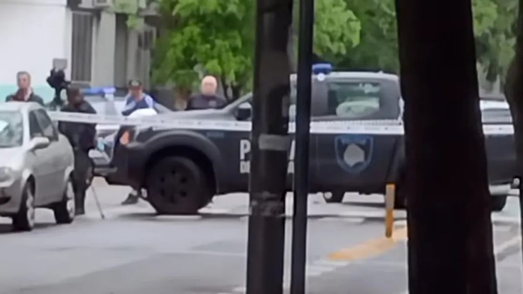 Balacera en Núñez: ex policía se enfrentó a motochorros y mató a uno tras una persecución desde el Microcentro