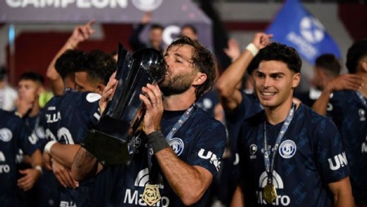 ¡Hazaña histórica! Independiente Rivadavia venció por penales a Argentinos y se consagró campeón de la Copa Argentina