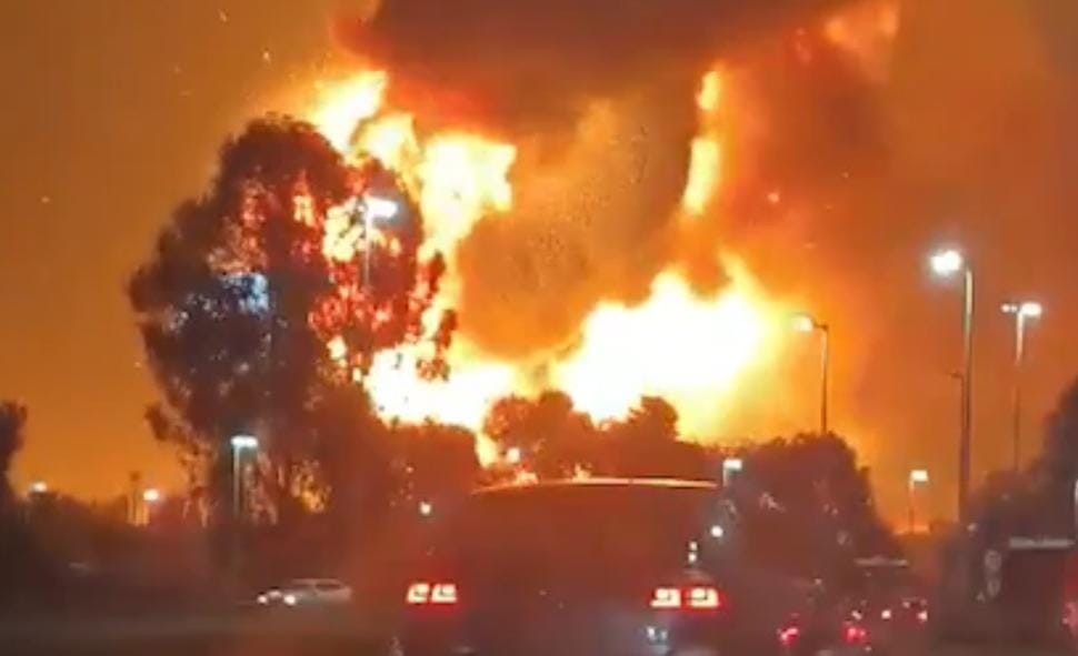 “Noche de terror en Ezeiza: explosiones en cadena hicieron temblar el polo industrial y dejaron más de 20 heridos”