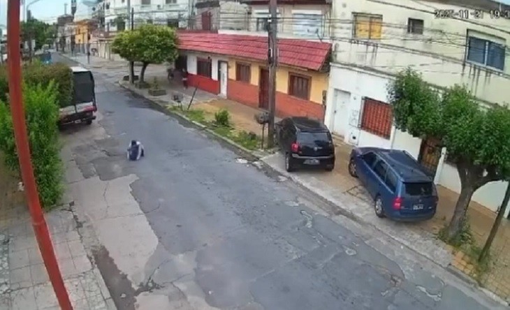 Alarma en Ciudadela: lo drogaron con un polvo en la cara y le robaron en plena calle en segundos