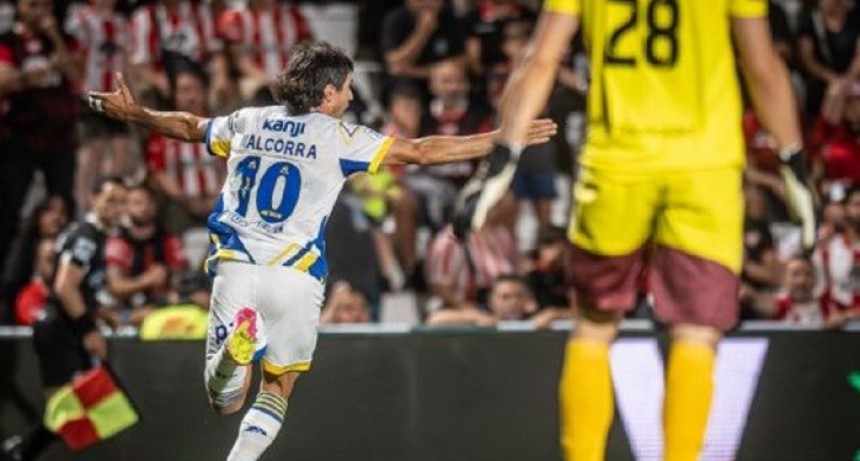 Rosario Central arrasó en Córdoba y se consolidó como líder absoluto del Clausura